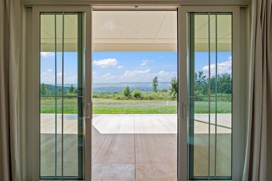 More Photos Of 664 Wiggins Rd, Lyerly Land For Sale