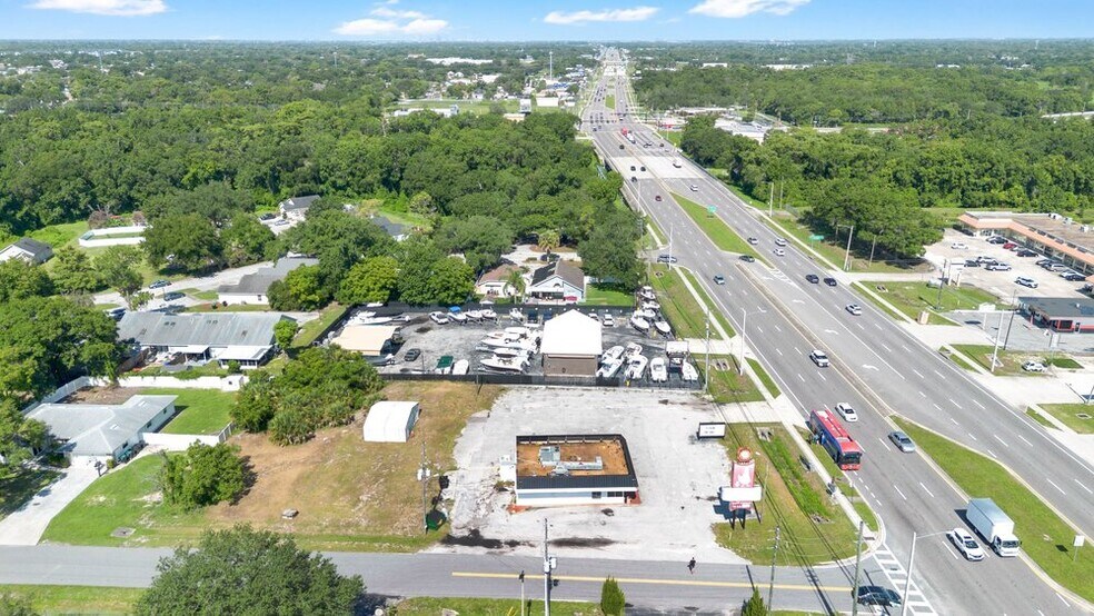More Photos Of 9710 E Colonial Dr, Orlando Fast Food For Sale