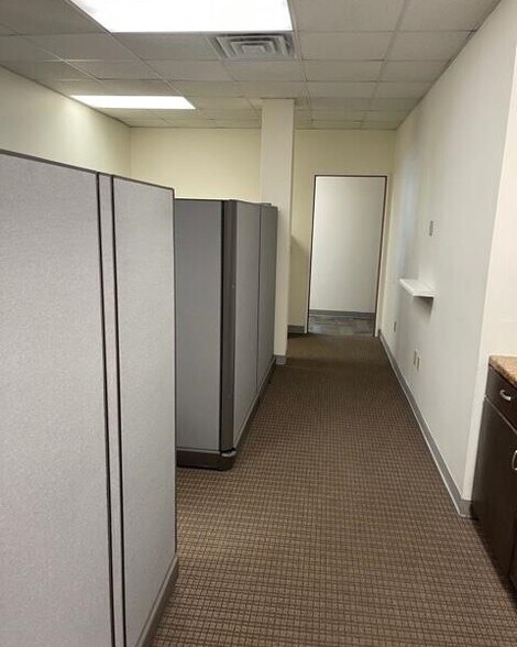 More Photos Of 6554 Florida Blvd, Baton Rouge Office For Lease