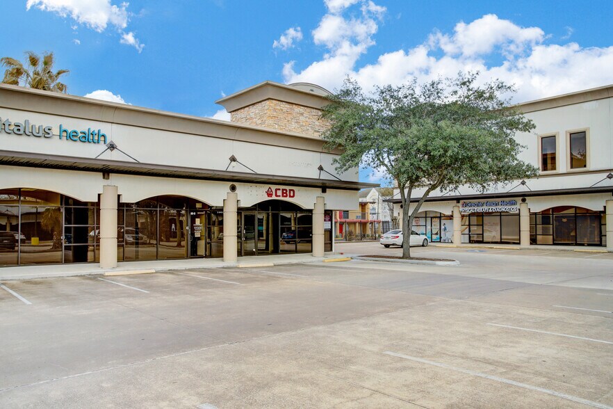 More Photos Of 10019 Main St, Houston Office For Lease