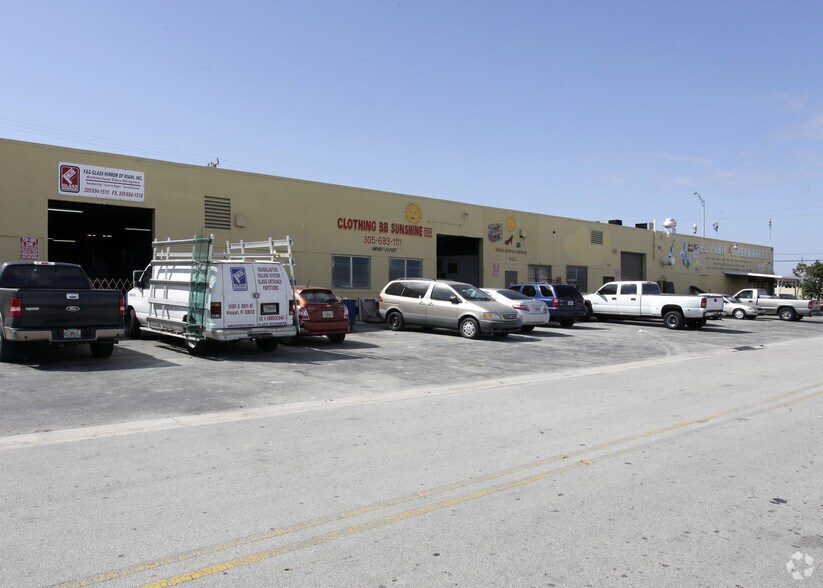 More Photos Of 1010-1060 E 32nd St, Hialeah Manufacturing For Lease