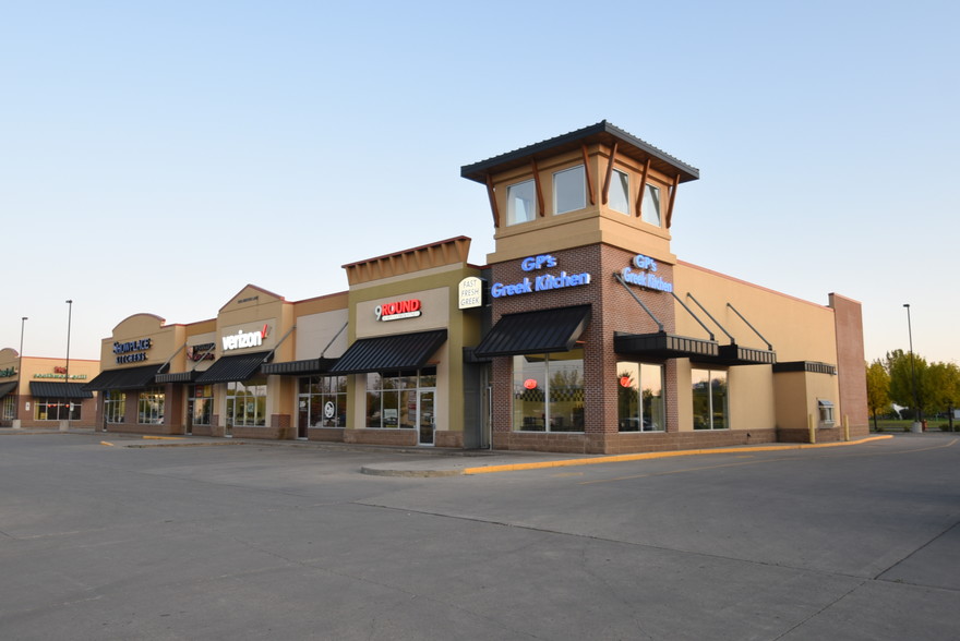 More Photos Of 2511-2553 Kirsten Ln S, Fargo Storefront For Lease