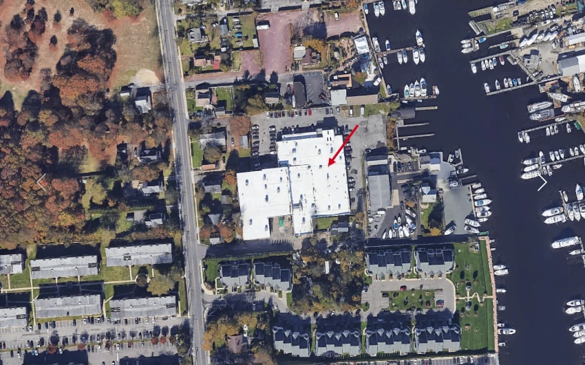 More Photos Of 217 River Ave, Patchogue Warehouse For Lease