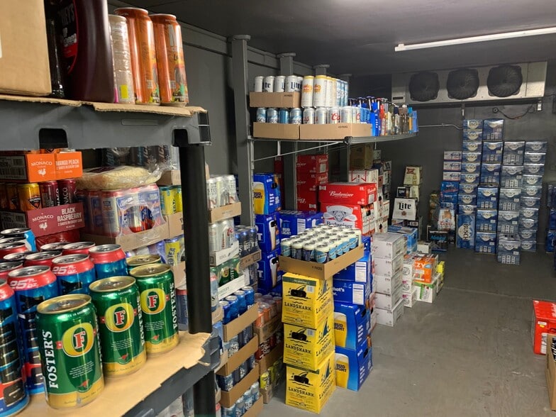 More Photos Of 8036 N Clare Ave, Harrison Convenience Store For Sale