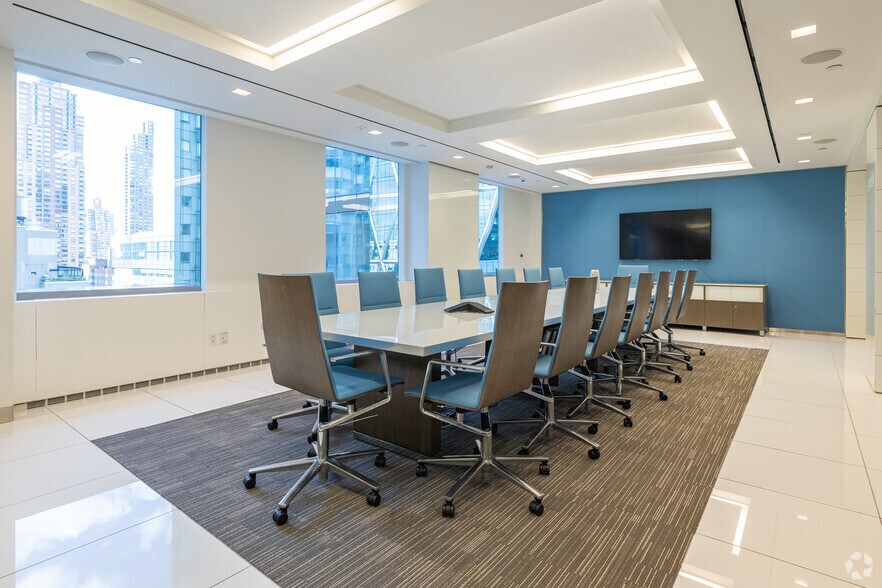 More Photos Of 3 Columbus Cir, New York Coworking Space