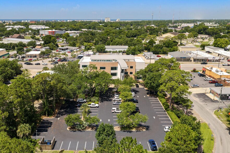 More Photos Of 45 Eglin Pky, Fort Walton Beach Medical For Lease