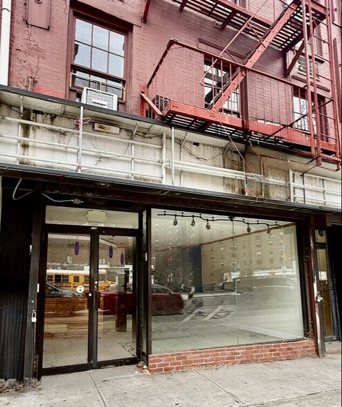 Primary Photo Of 335 First Ave, New York Apartments For Lease