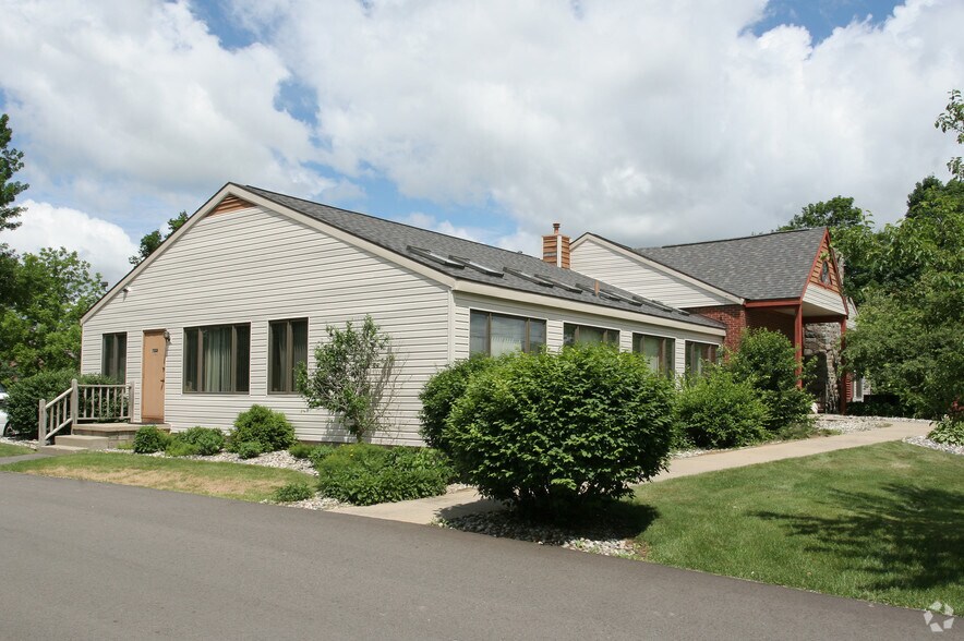 More Photos Of 2121 Abbott Rd, East Lansing Office For Sale