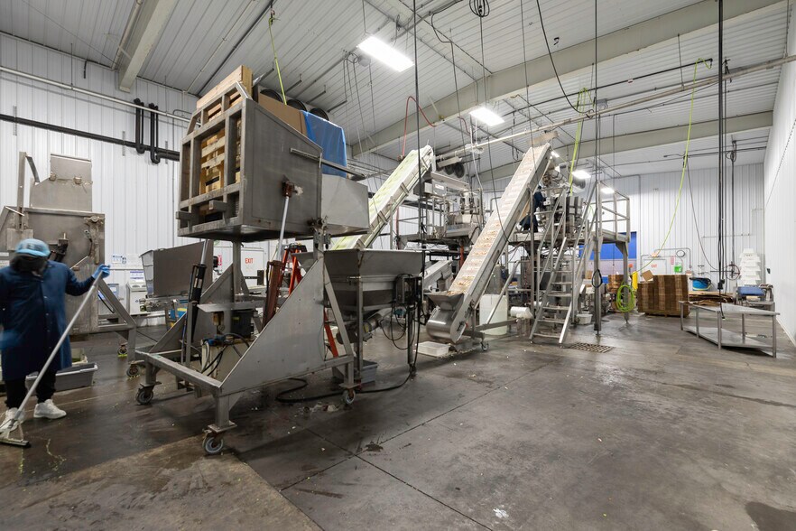 More Photos Of 1323 Towpath Rd, Port Byron Refrigeration Cold Storage For Sale