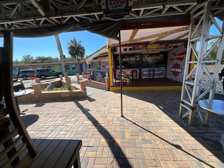 More Photos Of 4835 Cortez Blvd, Spring Hill Restaurant For Sale