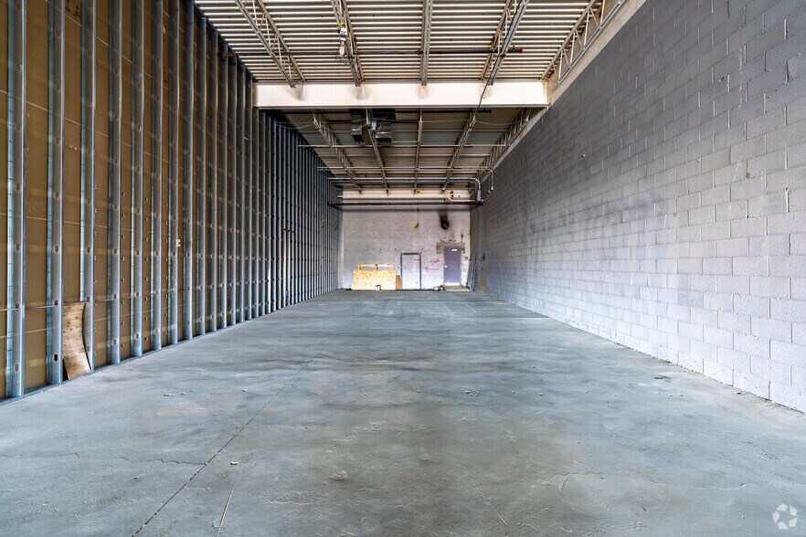 More Photos Of 8301-8399 E 12 Mile Rd, Warren Unknown For Lease