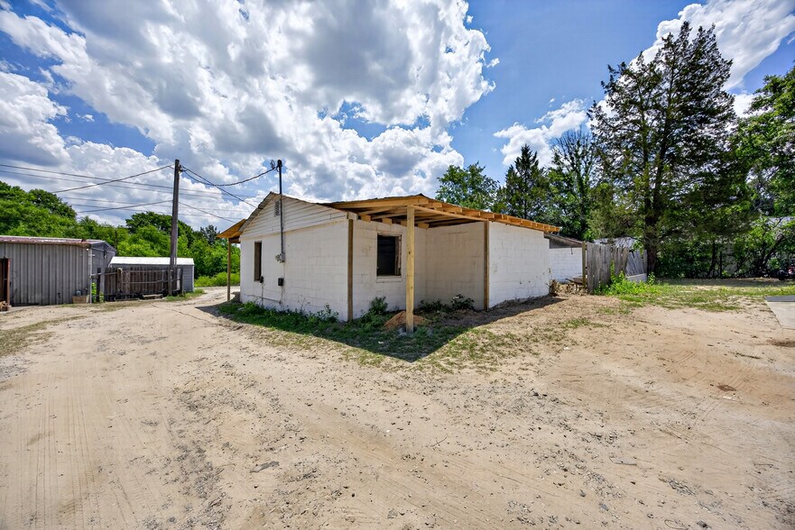 More Photos Of 1347 Edgefield Hwy, Aiken Industrial For Sale