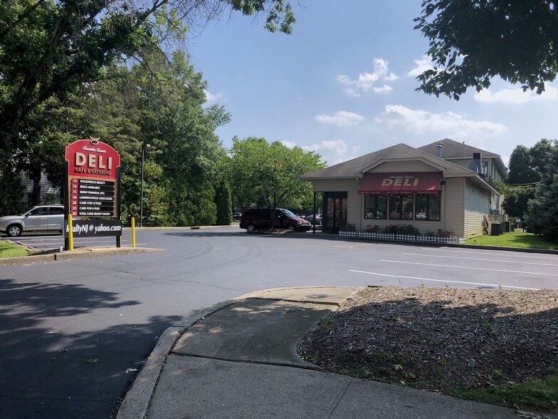 Primary Photo Of 177 Franklin Corner Rd, Lawrenceville Medical For Lease