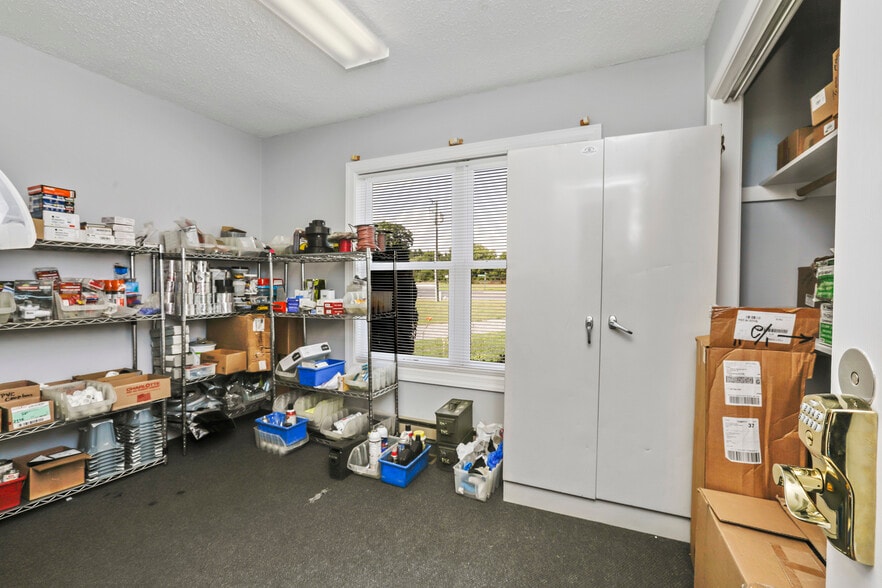 More Photos Of 5755 Courthouse Rd, Spotsylvania Office Residential For Lease