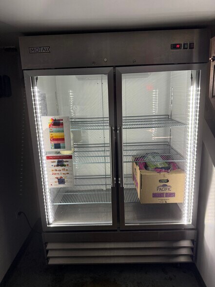 More Photos Of 114 E Main St, Forest City Restaurant For Sale