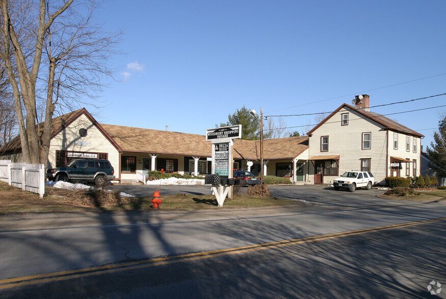 Primary Photo Of 107 Main St N, Woodbury Freestanding For Lease