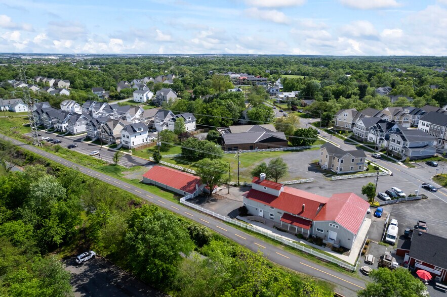 More Photos Of 20704 Ashburn Rd, Ashburn Unknown For Lease