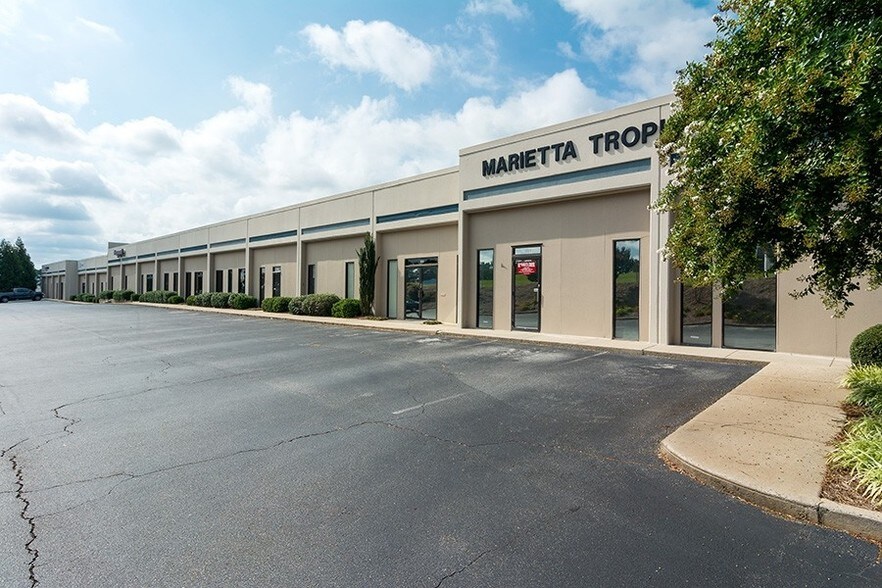 More Photos Of 1400 S Marietta Pky SE, Marietta Unknown For Lease