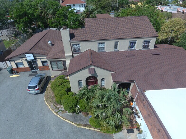 More Photos Of 627 N Oleander Ave, Daytona Beach Multifamily For Sale