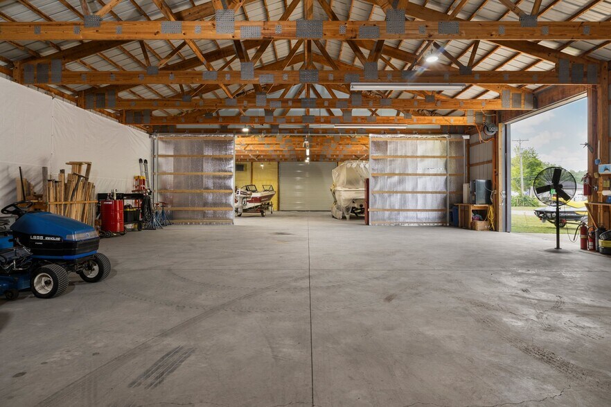 More Photos Of 11891 S East Torch Lake Dr, Alden Freestanding For Sale