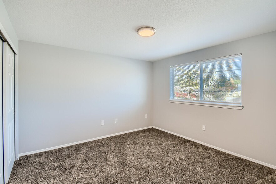 More Photos Of 13334 SE Division St, Portland Apartments For Sale