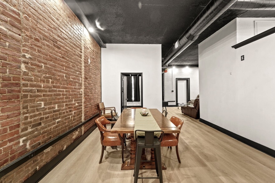 More Photos Of 136 Court St, Binghamton Apartments For Sale
