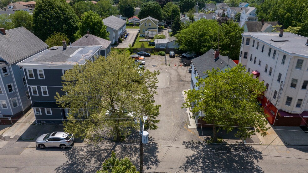 More Photos Of 622 Union Ave, Providence Multifamily For Sale