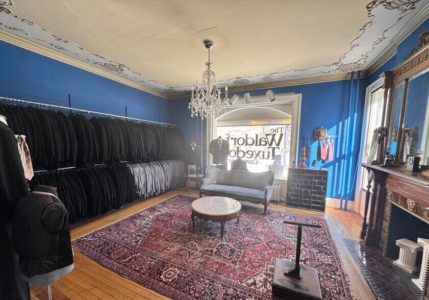 More Photos Of 204 Lancaster St, Albany Storefront Retail Residential For Sale