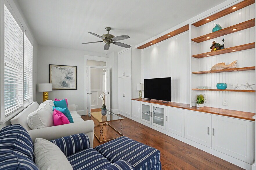 More Photos Of 8 Sandlewood Ct, Tybee Island Specialty For Sale