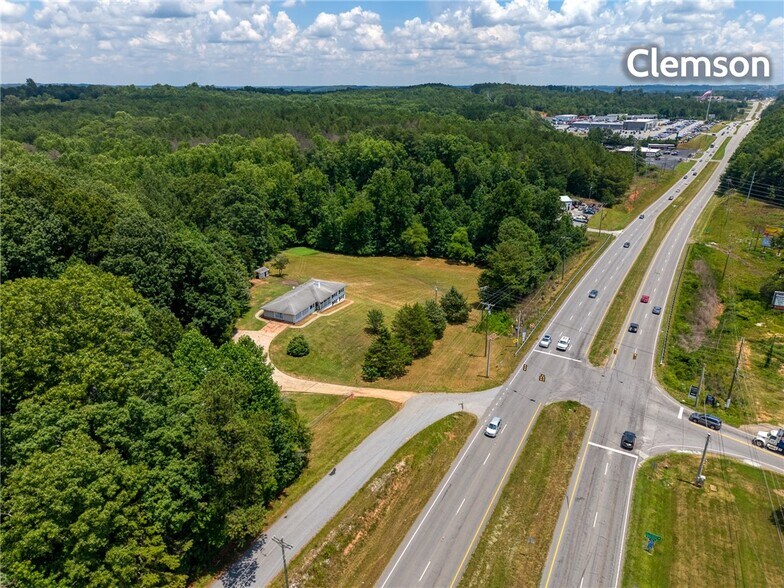 More Photos Of 10695 Clemson Blvd, Seneca Land For Sale