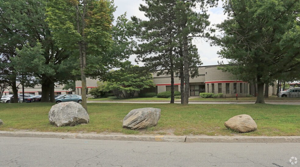 More Photos Of 1111 Flint Rd, Toronto Industrial For Sale