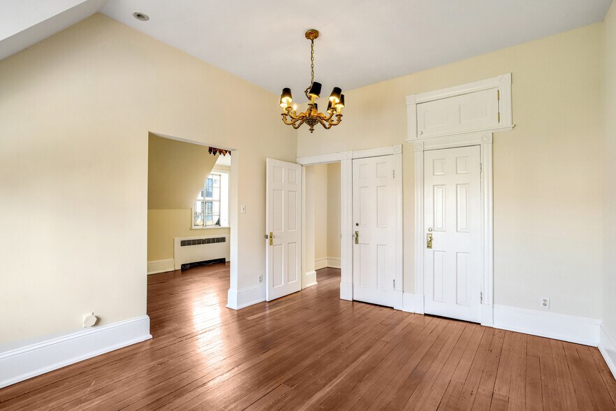 More Photos Of 1633 16th St Nw, Washington Specialty For Lease