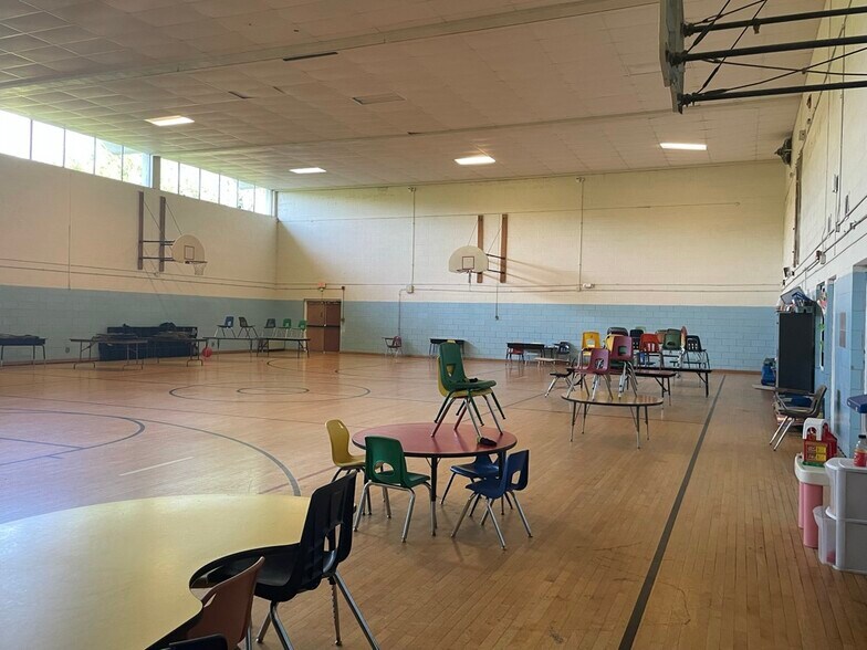 More Photos Of 7400 Olive Blvd, University City Specialty For Sale