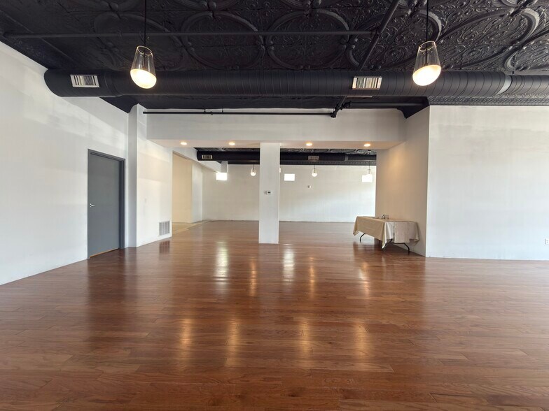 More Photos Of 41 South St, Glens Falls Storefront Retail Residential For Lease