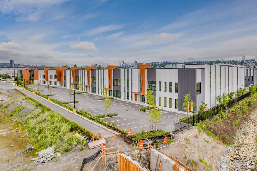 More Photos Of 7 King Edward St, Coquitlam Warehouse For Sale