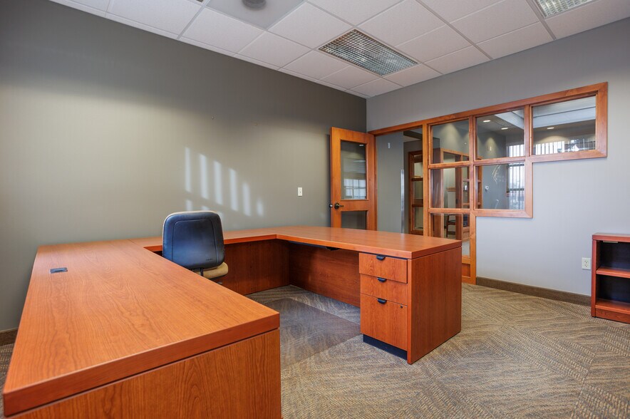 More Photos Of 2121 E Isaacs Ave, Walla Walla Freestanding For Sale