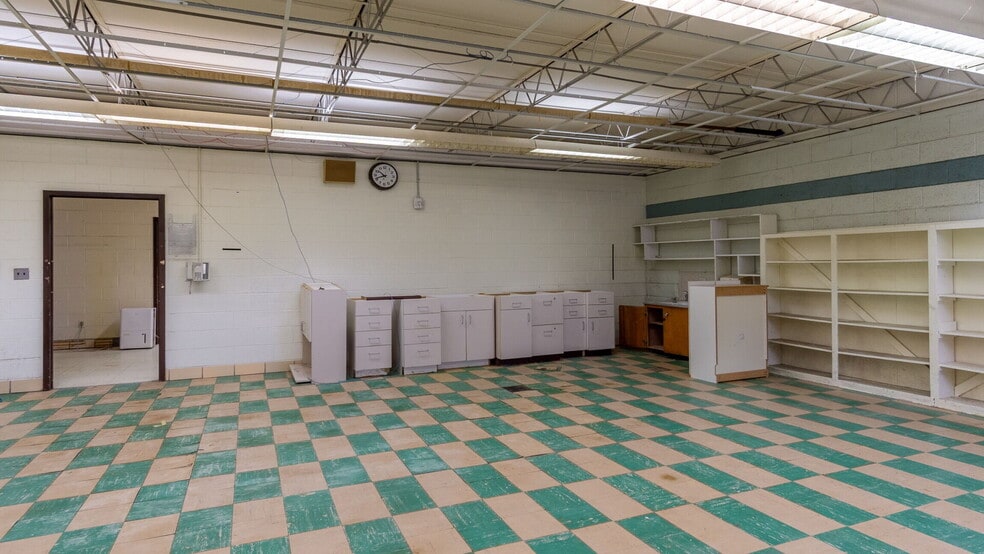 More Photos Of N1844 Schoolhouse Rd, Ogema Lodge Meeting Hall For Sale
