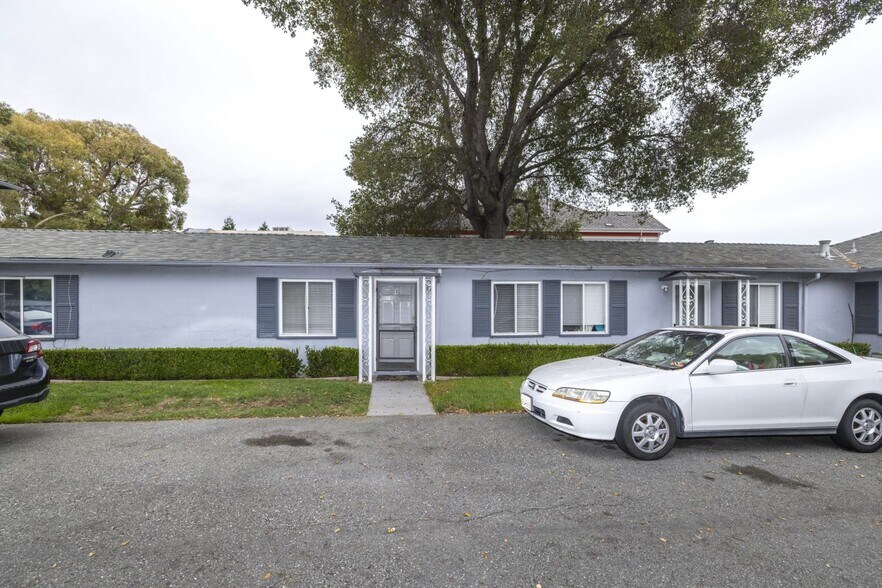 More Photos Of 1220 Sixth Ave, Belmont Apartments For Sale