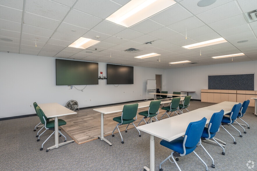 More Photos Of 50 Thomas Patten Dr, Randolph Office For Lease