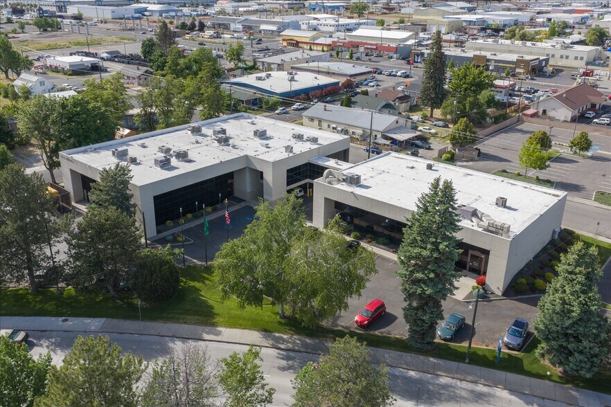 More Photos Of 3428 E 1st Ave, Spokane Office For Lease