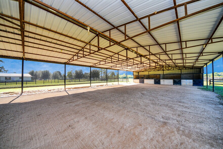 More Photos Of 16076 Highway 105, Cleveland Land For Sale