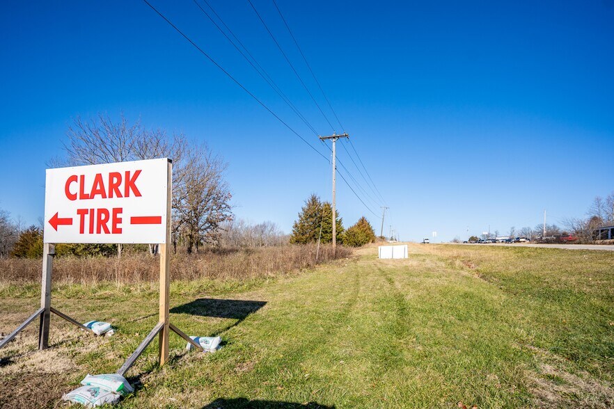 More Photos Of TBD State Route 52, Eldon Land For Sale