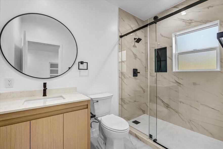 More Photos Of 7322 Newcastle Ave, Reseda Apartments For Sale