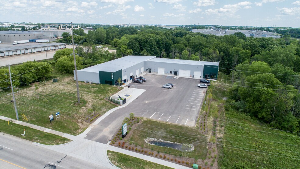 Primary Photo Of 5120 E Paris Ave SE, Kentwood Light Manufacturing For Sale