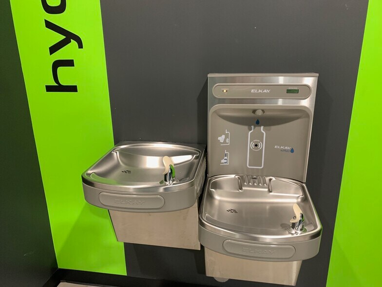 More Photos Of 1007 E Bidwell St, Folsom Storefront For Lease