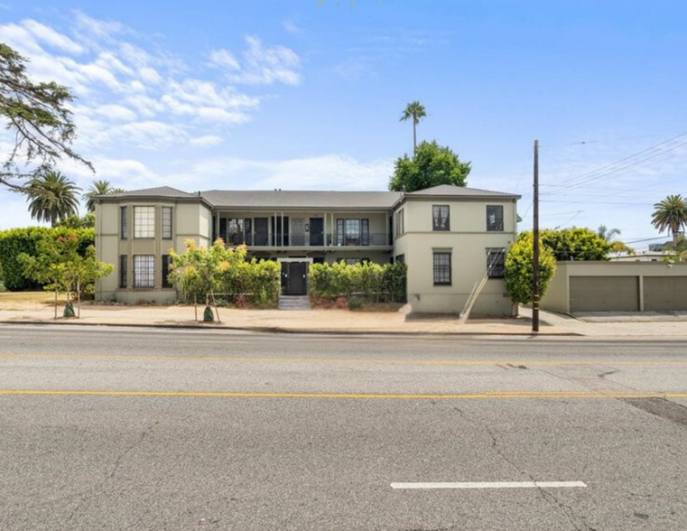 Primary Photo Of 4950 Beverly Blvd, Los Angeles Apartments For Sale