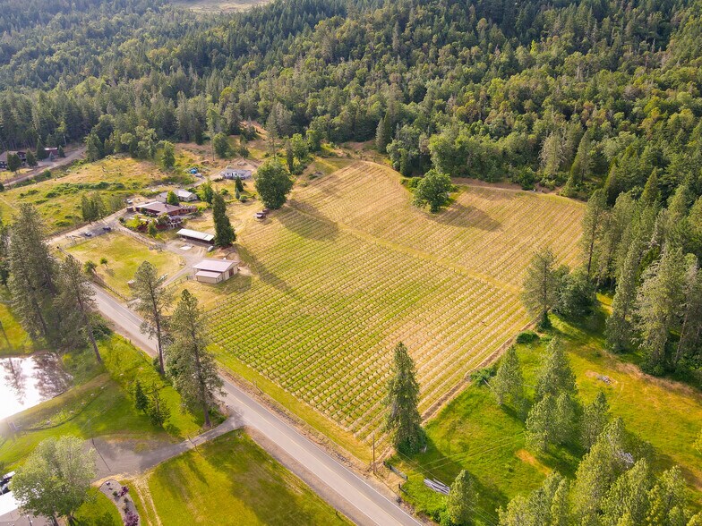 More Photos Of 1329 Larson Rd, Roseburg Winery Vineyard For Sale