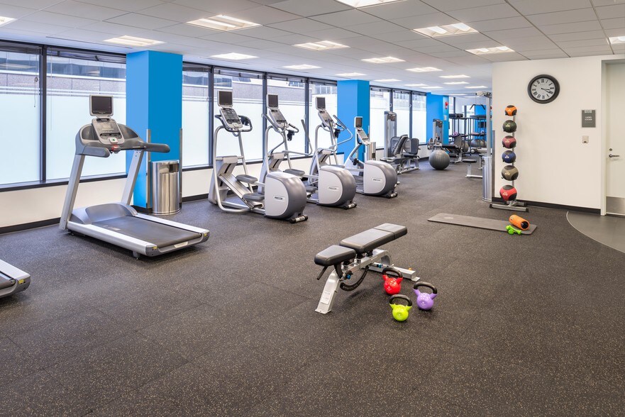 More Photos Of 1333 H St NW, Washington Office For Lease