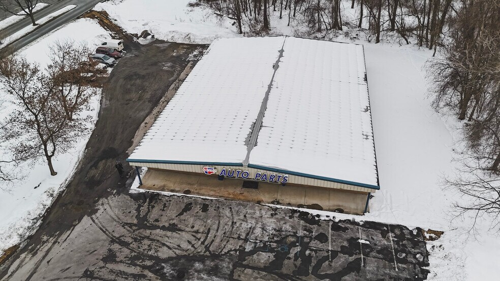 More Photos Of 193 Dix Ave, Glens Falls Freestanding For Sale