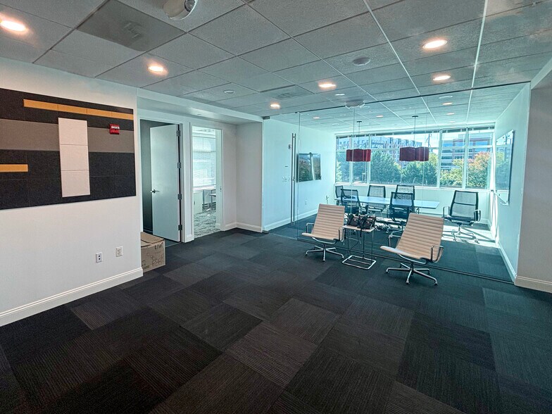 More Photos Of 1984 Isaac Newton Sq W, Reston Office For Lease